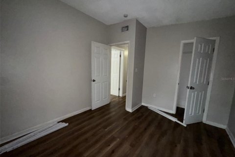 Casa en venta en Orlando, Florida, 4 dormitorios, 118.82 m2 № 2345090 - foto 6