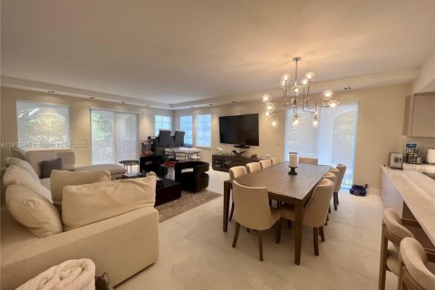 Condo in Aventura, Florida, 4 bedrooms  № 1971790 - photo 4