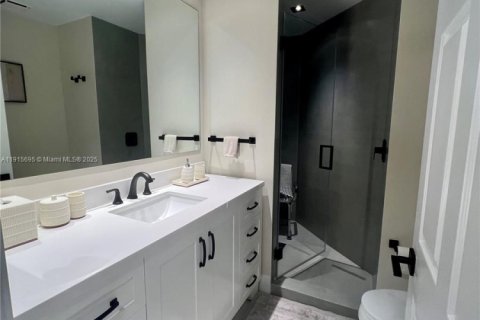 Condo in Aventura, Florida, 4 bedrooms  № 1971790 - photo 14