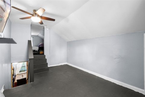 House in Clearwater, Florida 3 bedrooms, 99.31 sq.m. № 1614528 - photo 20