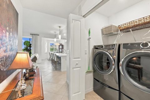 Condo in Venice, Florida, 2 bedrooms  № 2431617 - photo 26