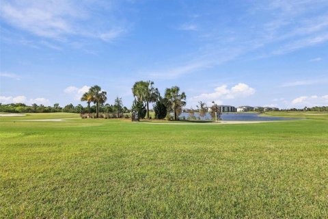 Condo in Venice, Florida, 2 bedrooms  № 2431617 - photo 29