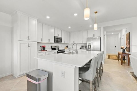 Condo in Venice, Florida, 2 bedrooms  № 2431617 - photo 12