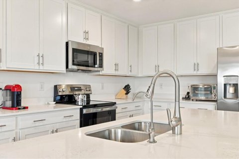 Condo in Venice, Florida, 2 bedrooms  № 2431617 - photo 16