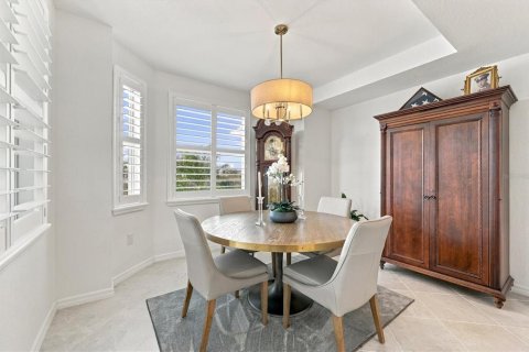 Condo in Venice, Florida, 2 bedrooms  № 2431617 - photo 17
