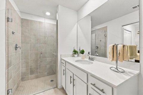 Condo in Venice, Florida, 2 bedrooms  № 2431617 - photo 22