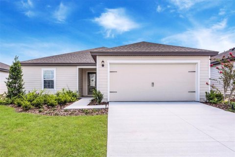House in Ocala, Florida 3 bedrooms, 142.7 sq.m. № 1819634 - photo 1
