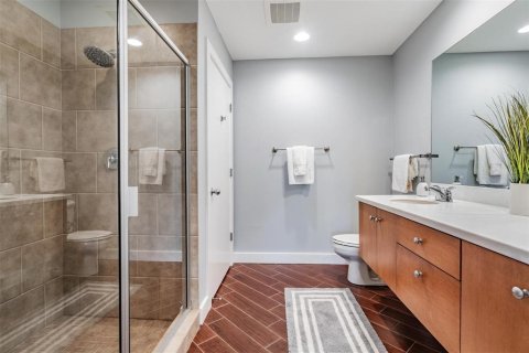 Condo in Tampa, Florida, 2 bedrooms  № 1801436 - photo 20