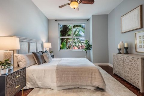 Condo in Tampa, Florida, 2 bedrooms  № 1801436 - photo 17