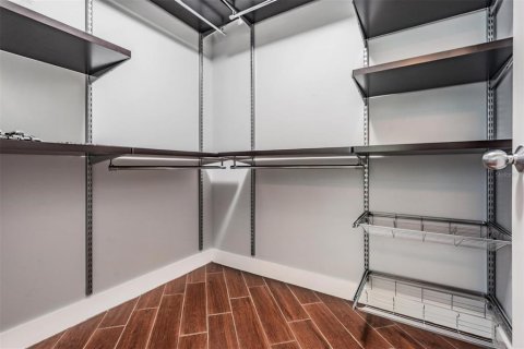 Condo in Tampa, Florida, 2 bedrooms  № 1801436 - photo 24