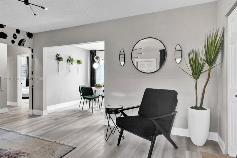Apartment in Miami Beach, Florida 2 bedrooms, 92.9 sq.m. № 2401323 - photo 16