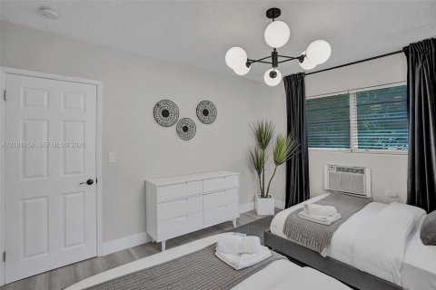 Apartment in Miami Beach, Florida 2 bedrooms, 92.9 sq.m. № 2401323 - photo 24