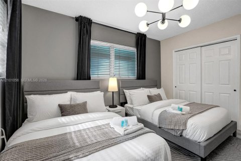 Apartment in Miami Beach, Florida 2 bedrooms, 92.9 sq.m. № 2401323 - photo 23
