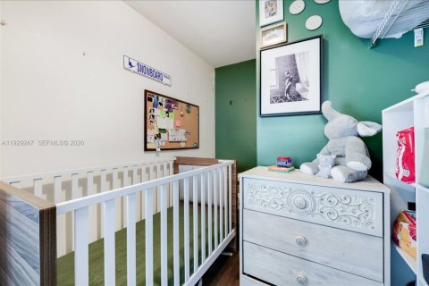 Купить кондоминиум в Майами, Флорида 1 спальня, 73.39м2, № 1999319 - фото 11