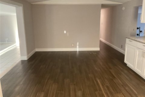 Villa ou maison à vendre à Arcadia, Floride: 3 chambres, 150.69 m2 № 2208932 - photo 2