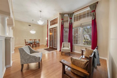 House in Tampa, Florida 4 bedrooms, 249.26 sq.m. № 1844924 - photo 5