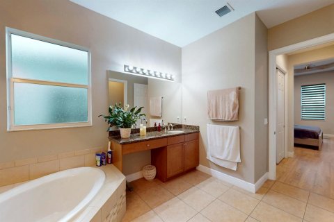 Villa ou maison à vendre à Port St. Lucie, Floride: 2 chambres, 171.13 m2 № 2325338 - photo 21