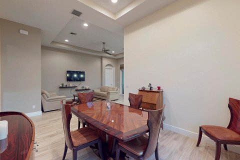 Villa ou maison à vendre à Port St. Lucie, Floride: 2 chambres, 171.13 m2 № 2325338 - photo 30
