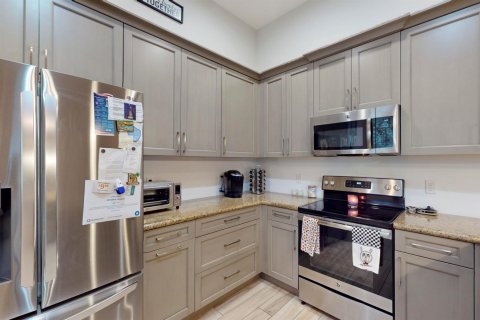 Villa ou maison à vendre à Port St. Lucie, Floride: 2 chambres, 171.13 m2 № 2325338 - photo 10