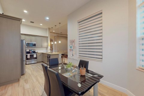 Villa ou maison à vendre à Port St. Lucie, Floride: 2 chambres, 171.13 m2 № 2325338 - photo 14