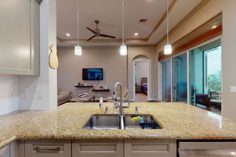 Villa ou maison à vendre à Port St. Lucie, Floride: 2 chambres, 171.13 m2 № 2325338 - photo 16