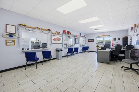 Immobilier commercial à vendre à Williston, Floride: 459.87 m2 № 2128469 - photo 9