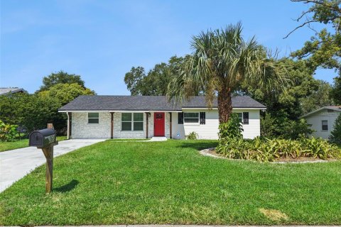 Casa en Winter Garden, Florida 4 dormitorios, 216.56 m2 № 2313450