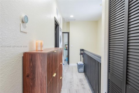 Townhouse in Homestead, Florida 3 bedrooms, 130.25 sq.m. № 2044663 - photo 21