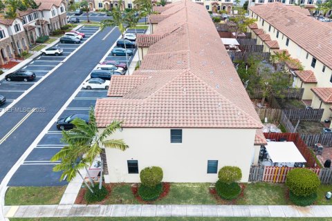 Townhouse in Homestead, Florida 3 bedrooms, 130.25 sq.m. № 2044663 - photo 26