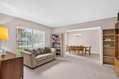 Villa ou maison à vendre à Tampa, Floride: 3 chambres, 150.69 m2 № 2426034 - photo 6
