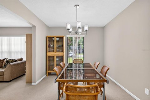 Villa ou maison à vendre à Tampa, Floride: 3 chambres, 150.69 m2 № 2426034 - photo 8