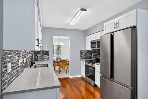 Villa ou maison à vendre à Tampa, Floride: 3 chambres, 150.69 m2 № 2426034 - photo 11