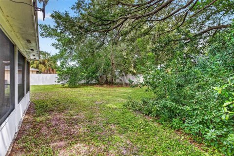 Villa ou maison à vendre à Tampa, Floride: 3 chambres, 150.69 m2 № 2426034 - photo 30
