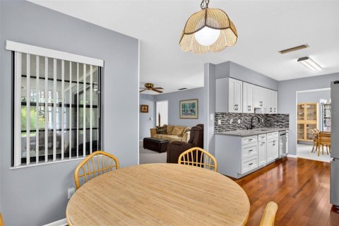 Villa ou maison à vendre à Tampa, Floride: 3 chambres, 150.69 m2 № 2426034 - photo 13