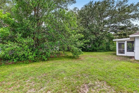 Villa ou maison à vendre à Tampa, Floride: 3 chambres, 150.69 m2 № 2426034 - photo 28