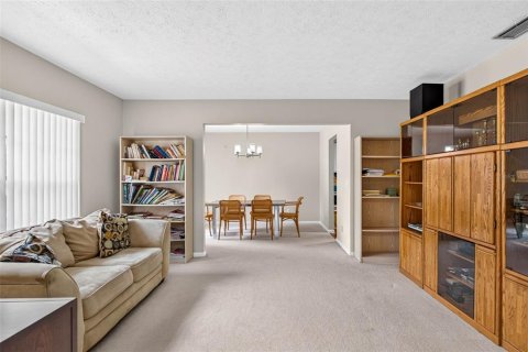 Villa ou maison à vendre à Tampa, Floride: 3 chambres, 150.69 m2 № 2426034 - photo 7