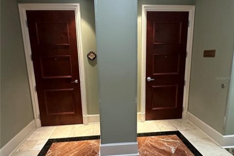 Propiedad comercial en alquiler en Orlando, Florida, 107.77 m2 № 1777288 - foto 5