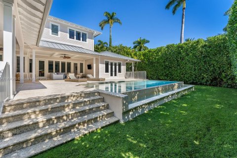 Casa en venta en Miami Beach, Florida, 4 dormitorios, 494.15 m2 № 1970686 - foto 8