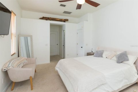 Casa en venta en Brandon, Florida, 3 dormitorios, 180.51 m2 № 1827946 - foto 29