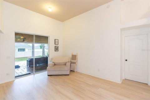Casa en venta en Brandon, Florida, 3 dormitorios, 180.51 m2 № 1827946 - foto 7