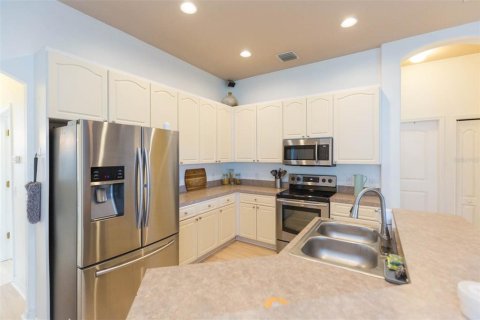 Casa en venta en Brandon, Florida, 3 dormitorios, 180.51 m2 № 1827946 - foto 18