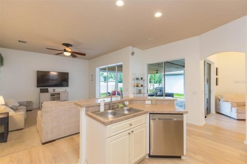 Casa en venta en Brandon, Florida, 3 dormitorios, 180.51 m2 № 1827946 - foto 21