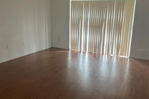 Condo in Orlando, Florida, 2 bedrooms  № 2403567 - photo 3