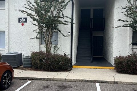 Condo in Orlando, Florida, 2 bedrooms  № 2403567