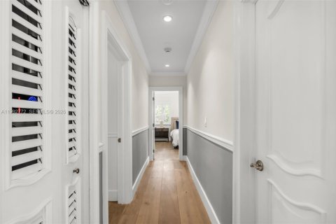 Casa en alquiler en Coral Gables, Florida, 4 dormitorios, 278.34 m2 № 2056594 - foto 18