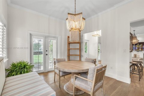 Casa en alquiler en Coral Gables, Florida, 4 dormitorios, 278.34 m2 № 2056594 - foto 17