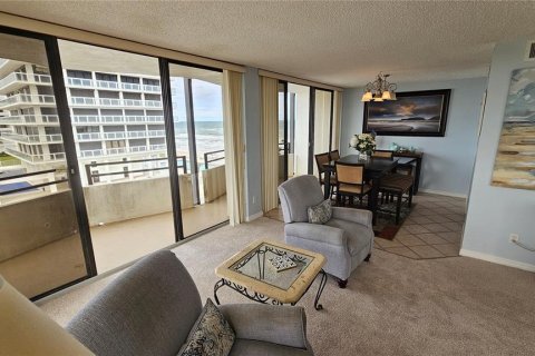 Condo in Daytona Beach, Florida, 2 bedrooms  № 2092848 - photo 3