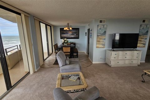 Condo in Daytona Beach, Florida, 2 bedrooms  № 2092848 - photo 5