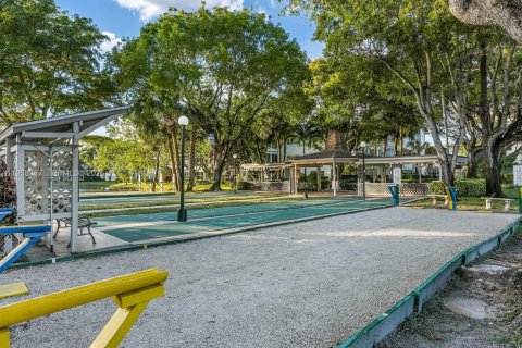 Condominio en venta en Lauderdale Lakes, Florida, 2 dormitorios, 87.7 m2 № 2020762 - foto 29