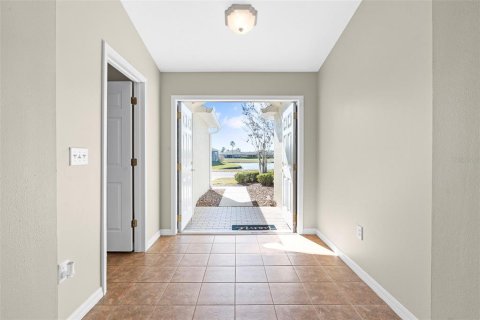 House in San Antonio, Florida 2 bedrooms, 138.33 sq.m. № 2131970 - photo 6